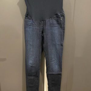 AG Maternity jeans 28R